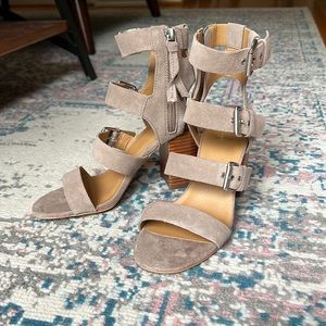 Crown Vintage heeled sandals